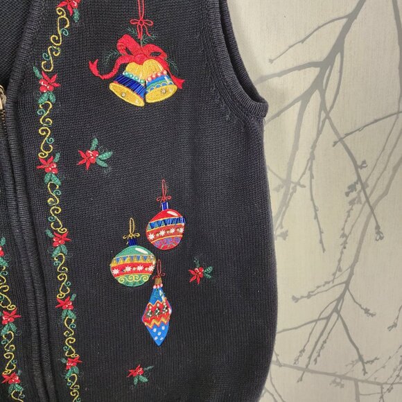 Tabi Cotton Knit Colorful Ornaments Embroidered Full Zip Sweater Vest - Picture 3 of 6